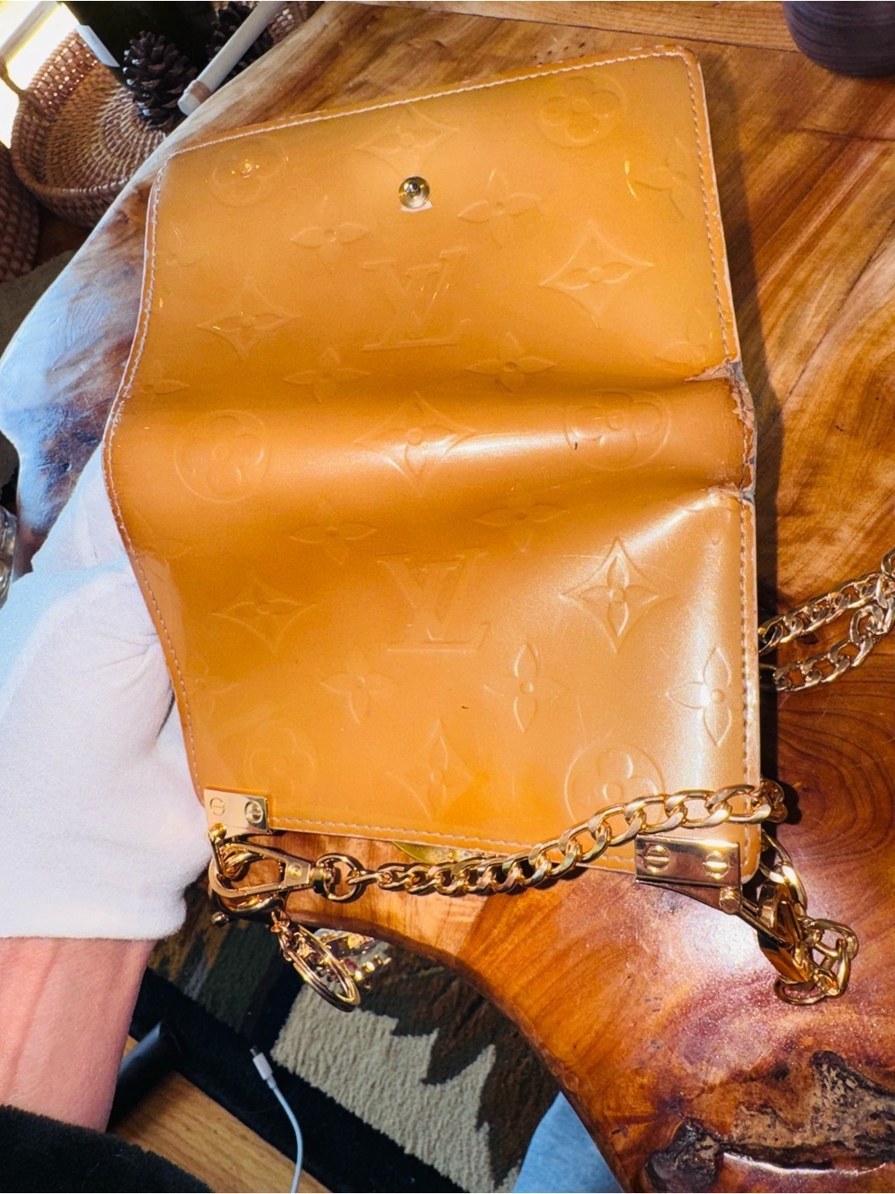 Louis Vuitton French compact wallet/kiss Lock monogram, yellow converted - Picture 10 of 17